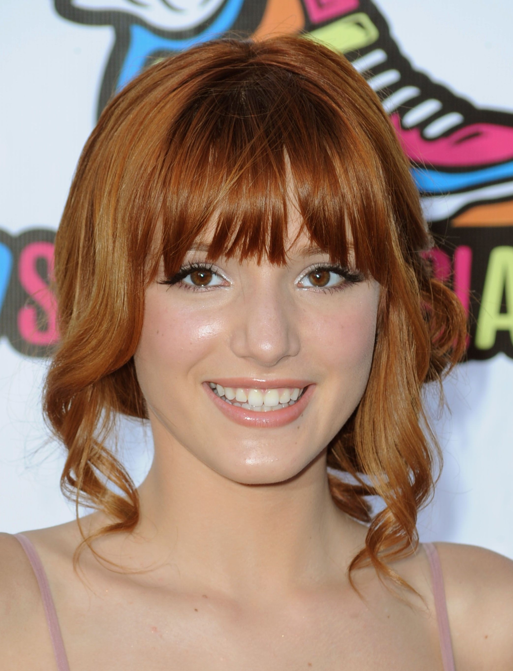 Bella Thorne - image: 50097 - imgth | free images hosting